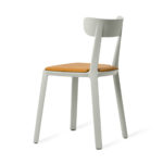 cadrea chair main 3